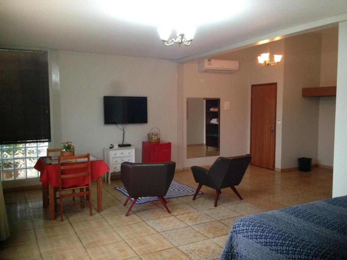 Pousada Beira Rio Итумбиара Екстериор снимка